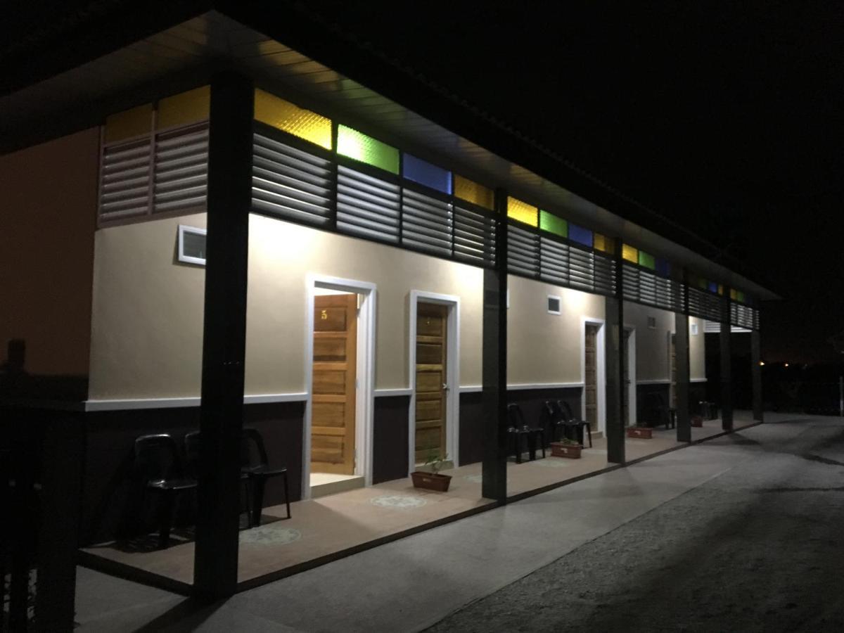D' Village Cottage Pantai Cenang  Exterior foto