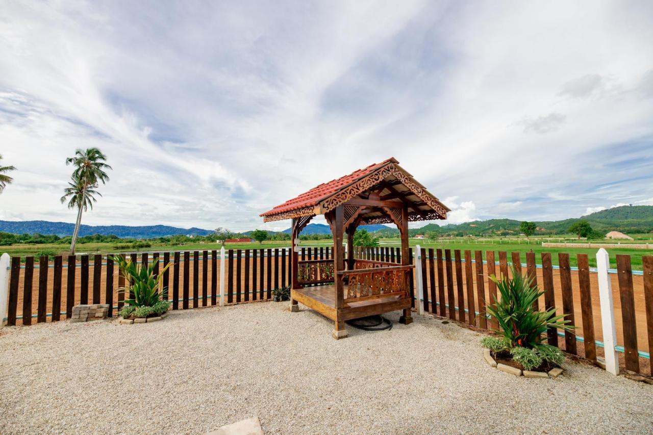 D' Village Cottage Pantai Cenang  Exterior foto